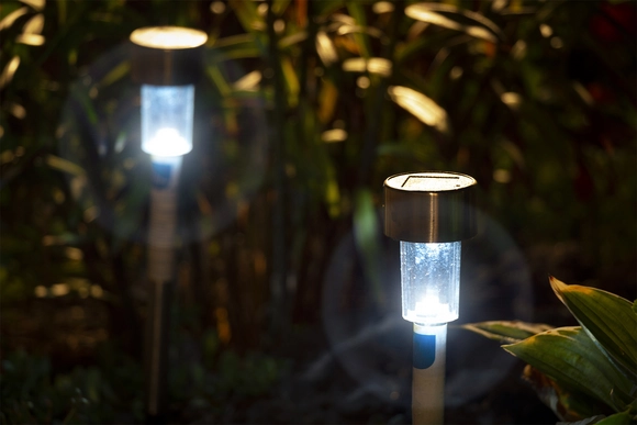 Solarleuchten und Outdoorbeleuchtung