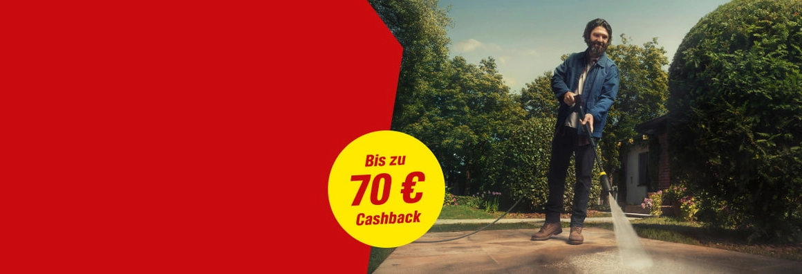 Bis zu 70 € Cashback. Eine Person reinigt die Terrasse mit einem Hochdruckreiniger.