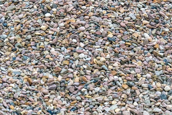Ein großer Haufen Kieselsteine.