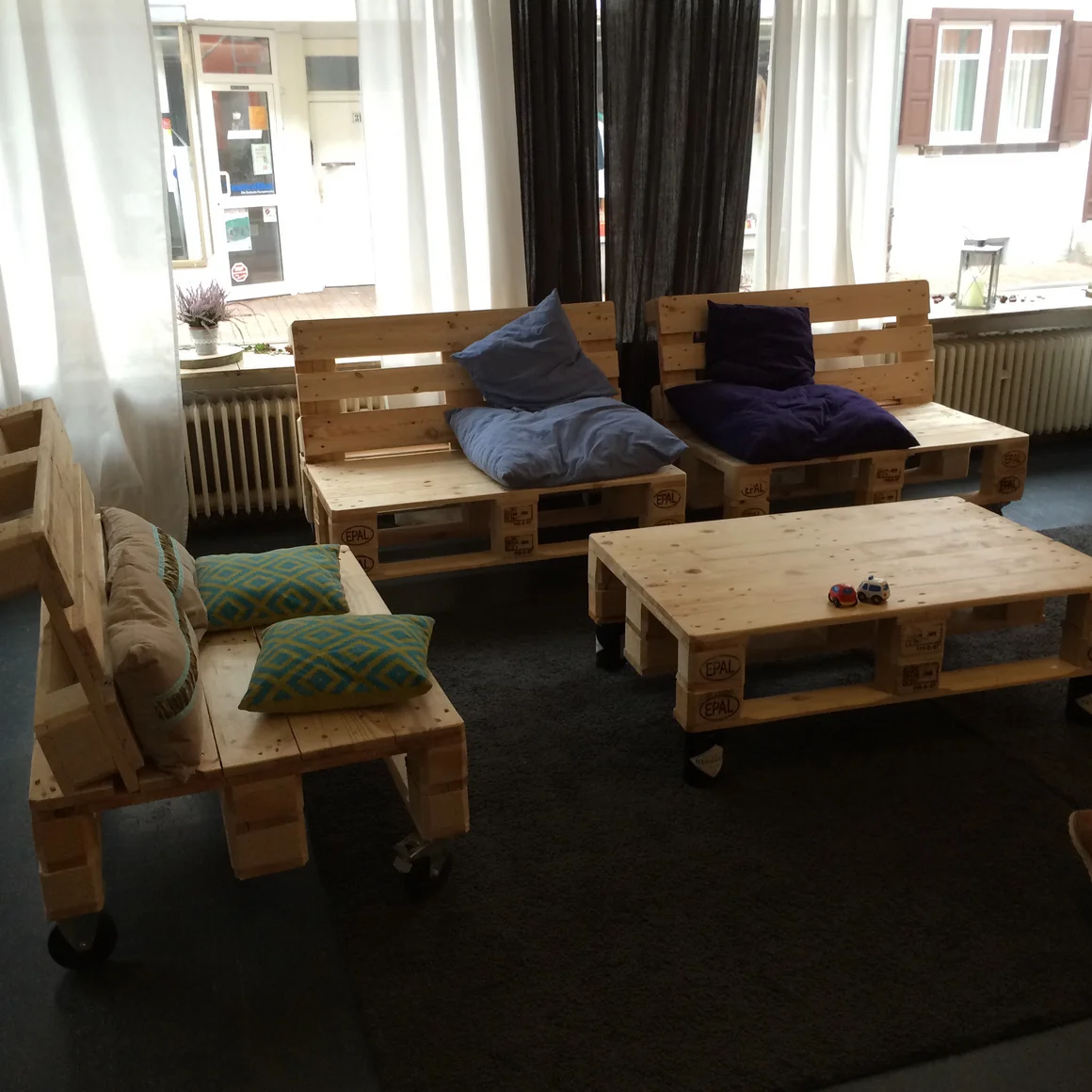 Sitzgruppe aus Paletten