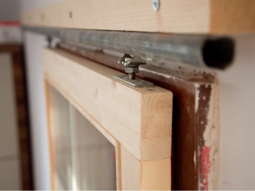 Schiebetür mit Schiebemechanismus