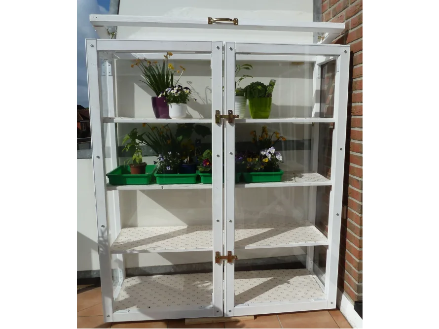 Gewächshaus für den Balkon