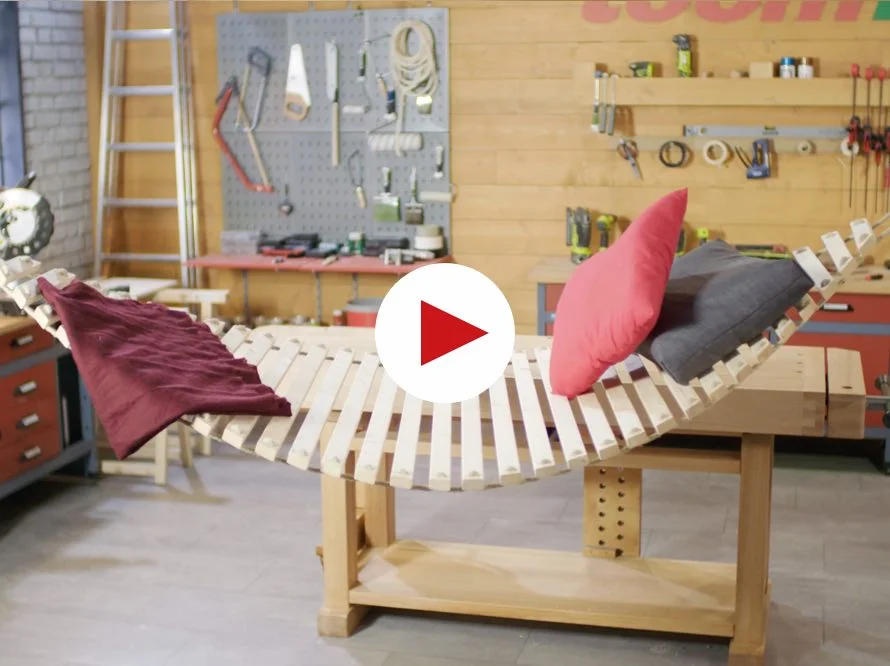 Hängematte aus Holzlatten