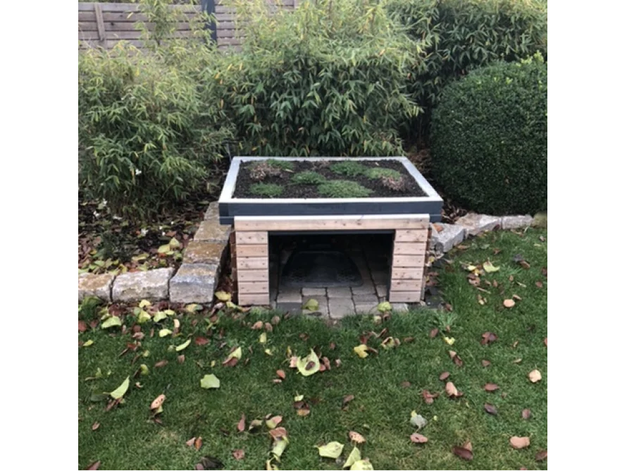 Gartenhaus-Rohbau mit Gründach