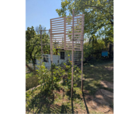 Holzrankgitter im Garten