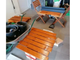 Gartenmöbel-Bauteile aus Holz