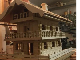 Holzmodell eines Hauses