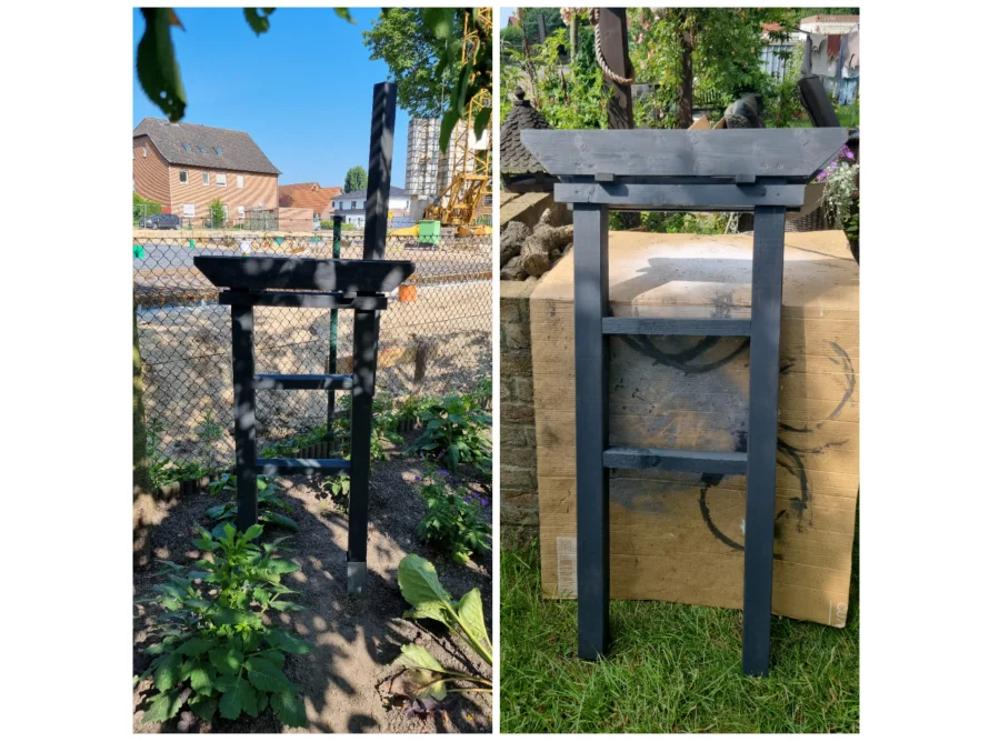 Ein Garten-Torbogen aus Holz im Bau.