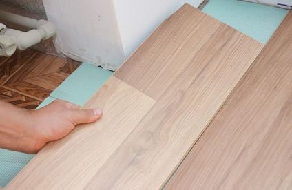 CT Laminat verlegen letzte Diele 19 48 717x467 Laminat letzte Diele verlegen