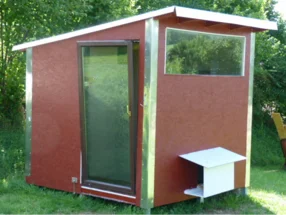 Bau eines Hühnerstalles