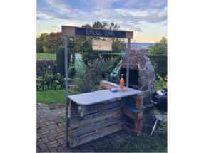Gartenbar aus Paletten