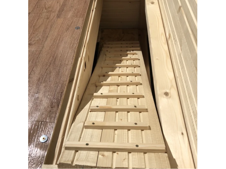 Holzlatten auf dem Boden