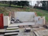 Abrissarbeiten an einem Gartenhaus