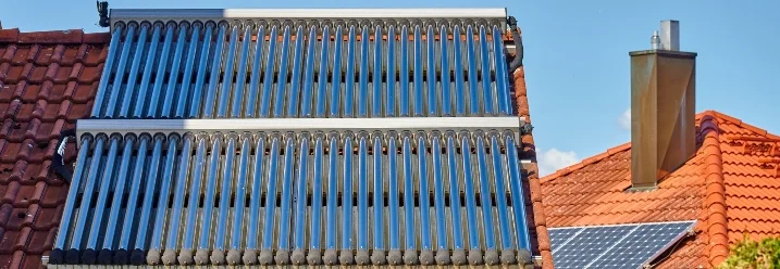 Solarthermieanlage auf Hausdach