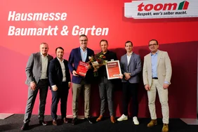 Bild von sechs Personen bei der Preisübergabe