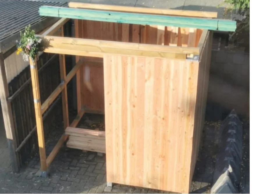 Rohbau eines Gartenhauses