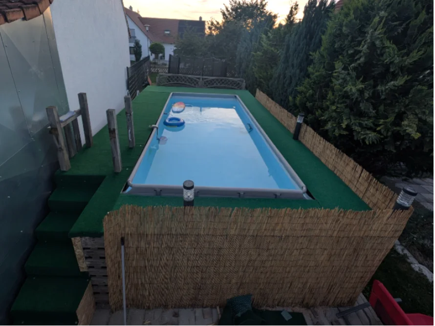 DIY Idee: Poolverkleidung zum Selberbauen