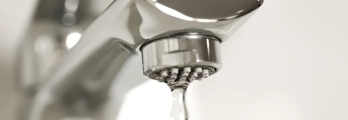 Tropfender Wasserhahn