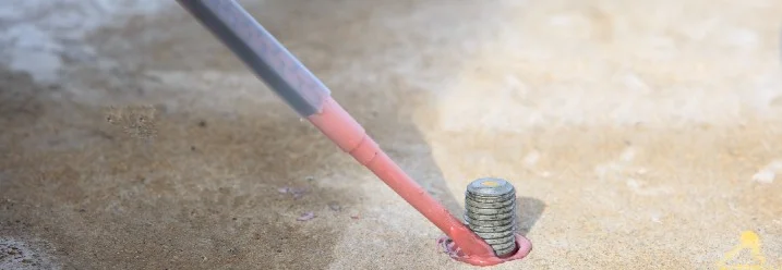 Klebedüse auf Dübel