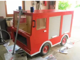 Feuerwehrauto für den Vatertag