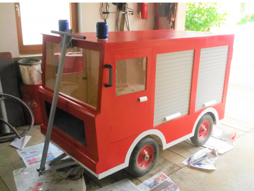 Feuerwehrauto für den Vatertag