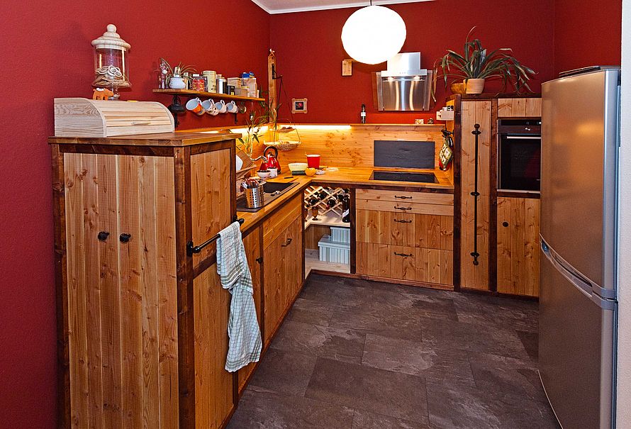 Massivholz-Küche