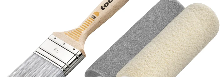 Pinsel und zwei Farbrollen