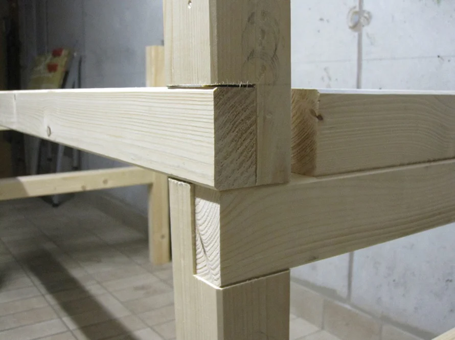 Holzkonstruktion mit Zapfenverbindung