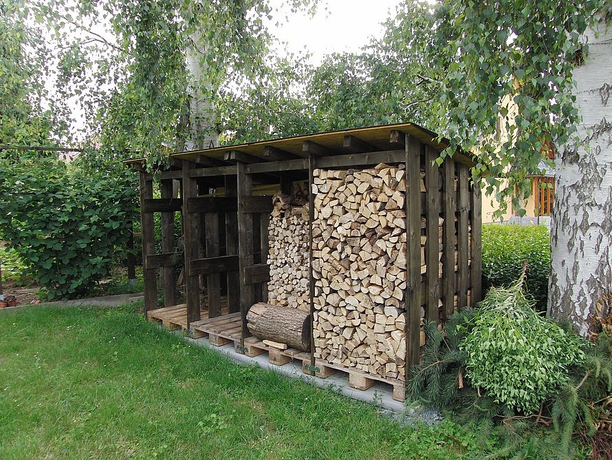 Holzschober selbst geplant und gebaut