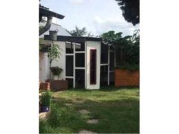 Hühnerstall mit Auslauf