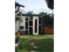 Hühnerstall mit Auslauf