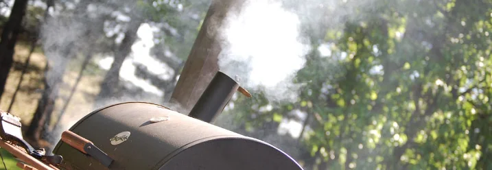 Rauchender Gartengrill