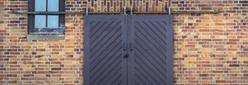 Scheunentor aus Holz