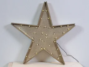 Leuchtender goldener Stern