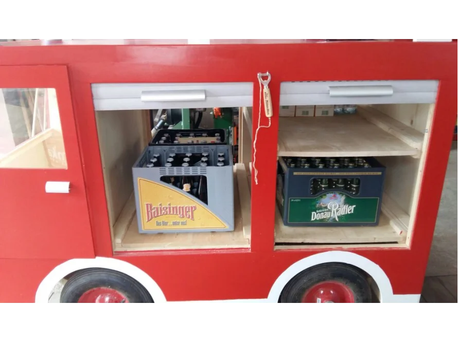 Feuerwehrauto für den Vatertag