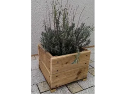 Blumenkasten von Allwetterholz