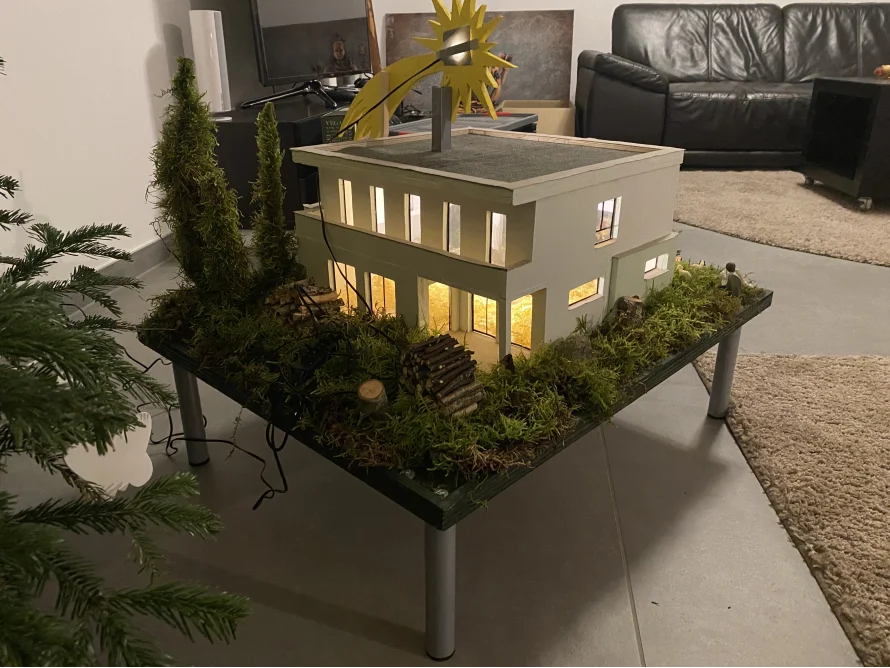 Modellhaus mit Beleuchtung