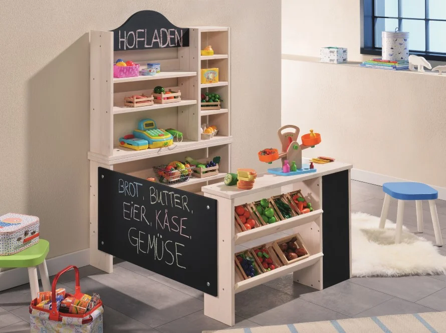 Spielzeugladen aus Holz