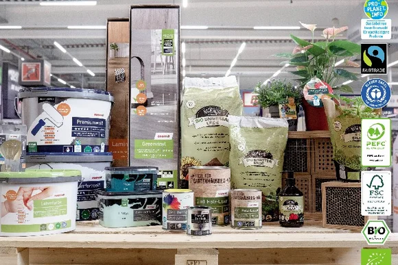 Grundgerüst eines Gartenhauses aus Holz