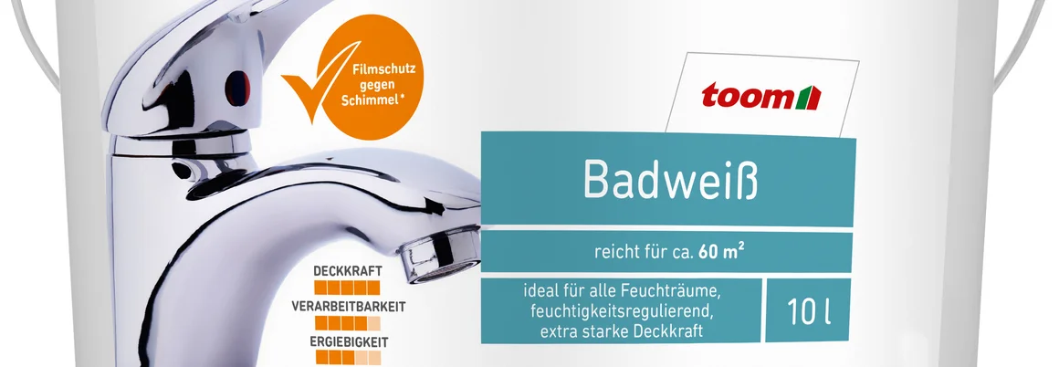 Weißer Farbeimer mit blauem Deckel