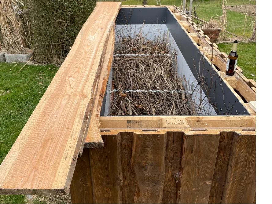 Holzbalken für Hochbeet