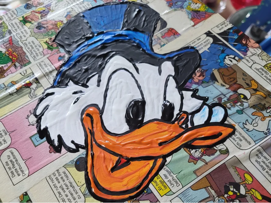 Gemälde einer Comicfigur mit dick aufgetragener Farbe