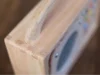 Spielzeug-Radio aus Holz