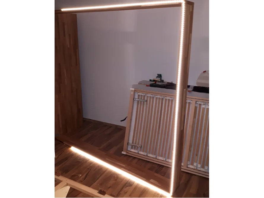 Einbau eines beleuchteten Bettrahmens