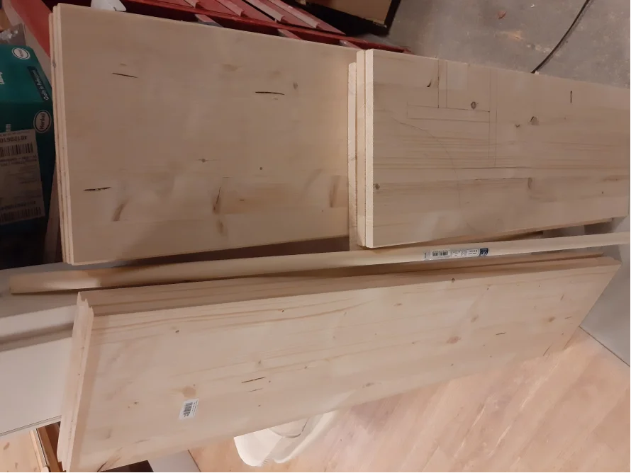 Holzlatten für ein Möbelstück