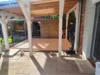 Holzterrasse mit Überdachung im Bau