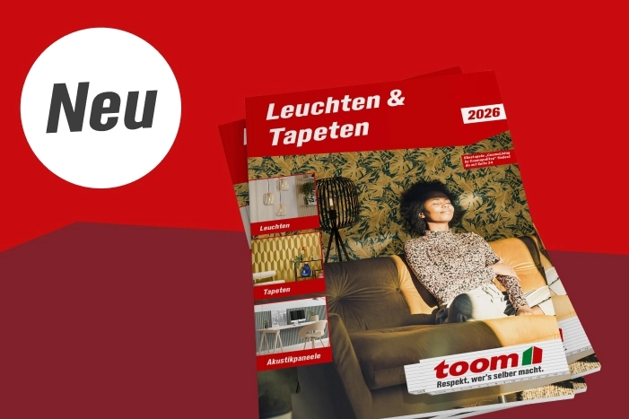 Der neue Katalog für Leuchten und Tapeten mit einer Person auf dem Cover.