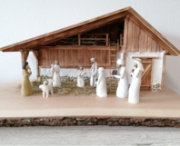 Weihnachtskrippe aus Holz