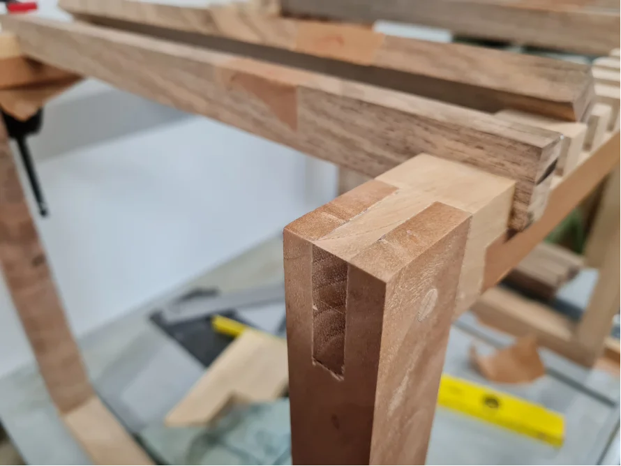 Holzverbindung an einem Möbelstück