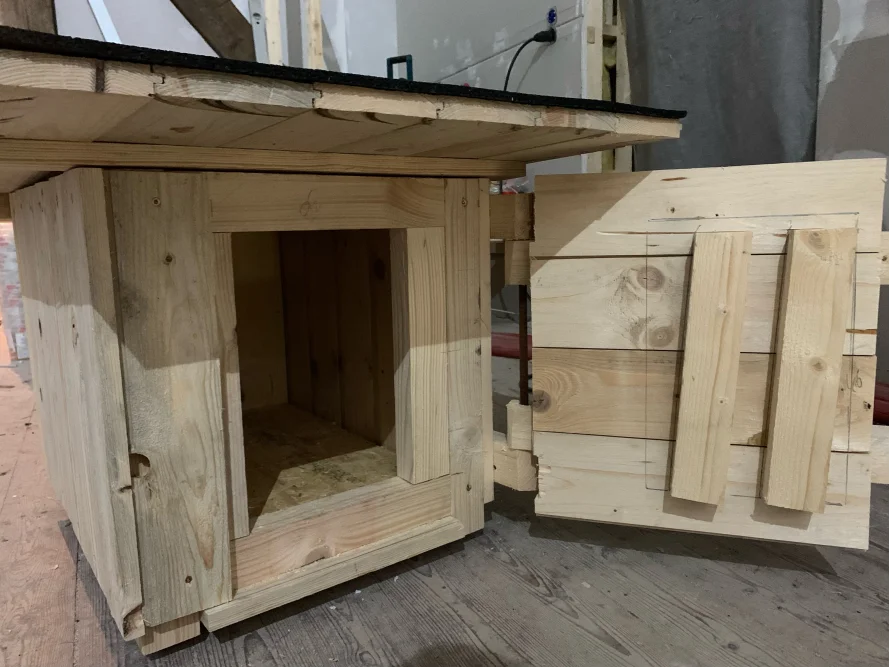 Rohbau eines Gartenhauses